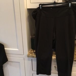 Old Navy XXl black legging.